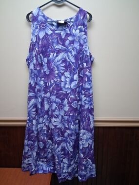 Sleeveless Purple Floral Midi Dress